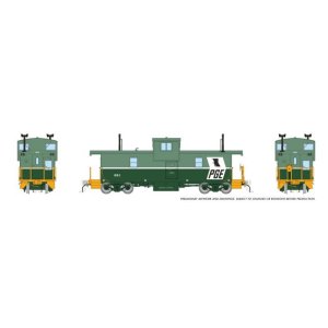 Rapido 1101002 - HO Squamish Caboose: PGE - Two-Tone Green, Large Black Map: #1852