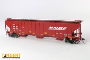 Tangent 36015-03 - HO BNSF “Large Swoosh 2005” Trinity Industries Inc 4750CuFt Covered Hopper #47...