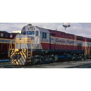 Rapido 45510 - HO MLW C-424 (DC/DCC/Sound): Canadian Pacific - Script Scheme (DRS-24b): #4232