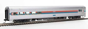 WalthersMainline 30065 HO Scale - 85' Budd Baggage-Lounge - Ready to Run -- Amtrak(R) Phase I