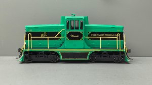Rapido 48575 - HO GE 44 Tonner - DCC/Sound Port Stanley Terminal Railroad L3 - Winnie  (Phase IVa...