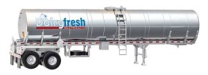 Walthers SceneMaster 12353 - HO Food Grade Tank Trailer - Assembled -- Dairy Fresh Milk Products