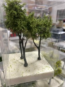 Martin Welberg Scenic Studios TLLG2 - Fine Scale Tree - Large - Light Green - 12cm-16cm