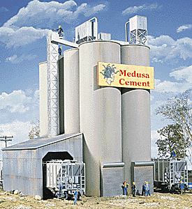 Walthers Cornerstone 3019 - HO Scale Medusa Cement Company -- Kit - 9 x 7 x 11" 22.5 x 17.5 x 27....