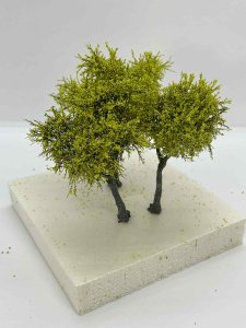 Martin Welberg Scenic Studios TMLG2 - Fine Scale Tree - Medium - Light Green - 8cm-12cm - 3 pcs
