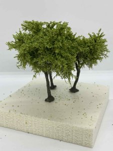 Martin Welberg Scenic Studios TMSG - Fine Scale Tree - Medium - Spring Green - 8cm-12cm - 3 pcs