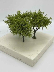 Martin Welberg Scenic Studios TSLG1 - Fine Scale Tree - Small - Light Green 1 - 6cm-8cm - 3 pcs