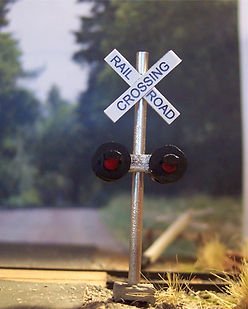 Osborn Model Kits 1004 - HO Crossing Signals - 1 Set