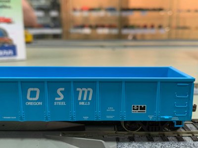 Athearn 97372 HO Scale - RTR 52Ft Mill Gondola, CW/ Oregon Steel #5000