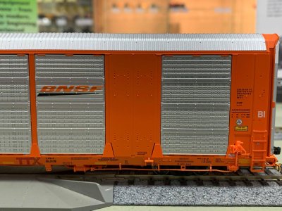 Atlas Trainman 20006459 - HO 68Ft Short Bulkhead Flatcar - Colorado & Wyoming #6017