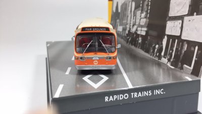 Rapido Trains 753096 HO New Look Bus Exclusive London Transit Commission (Orange/Brown)#138 13 - ...