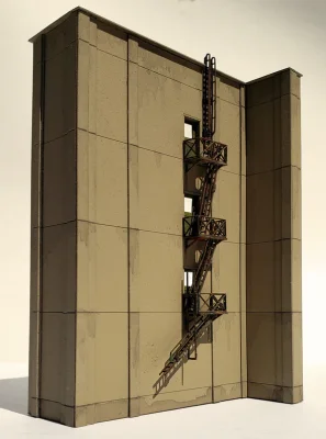 ITLA Scale Models - N Scale 3004 - N Scale Fire Escapes - Set of 3 with Roof & Ground Access