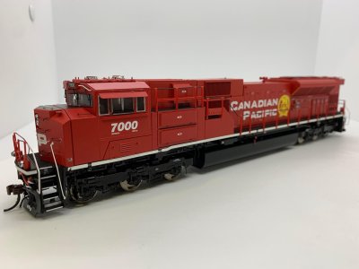 Athearn Genesis2 G75700 - HO SD70ACu - DCC Ready - Canadian Pacific Railway #7000