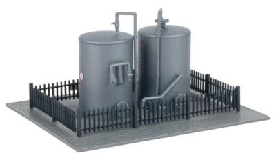 Faller 131338 - HO Scale 2 Storage Tanks -- Kit - 4-7/16 x 3-7/8 x 2-3/8" 11.3 x 9.9 x 6cm