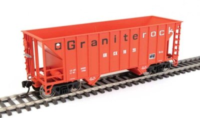 Walthers Mainline 56608 - HO 34' 100-Ton 2-Bay Hopper - Ready to Run -- Granite Rock GRCX #1823