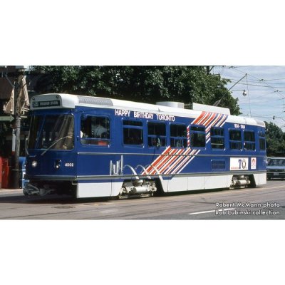 Rapido 702516 - HO CLRV (DC/DCC/Sound): TTC - "Happy Birthday Toronto": #4002 / #501 Neville Park