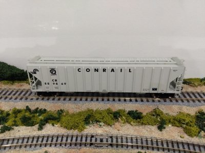 Intermountain 472246-06 HO Scale - 4785 PS2-CD Covered Hopper - Late - Conrail Grey Quality Logo ...