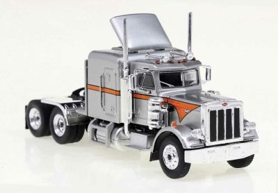 Brekina 85712 - HO 1973 Peterbilt 359 Sleeper-Cab Tractor - Assembled - Silver, Orange