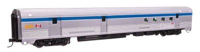 Walther Mainline 30318 - HO 85' Budd Baggage-Railway Post Office - Ready To Run -- VIA Rail