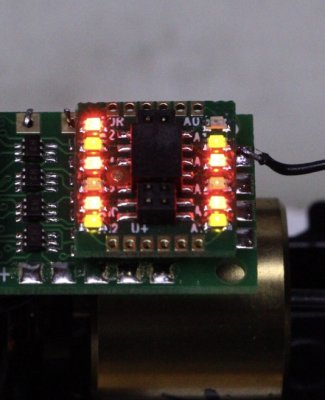 Nix Trainz 27 - Decoder Buddy Light Test Board