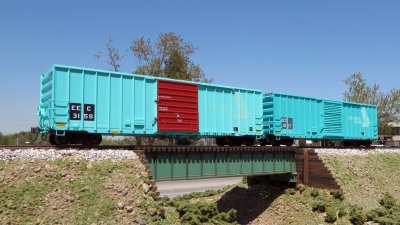 Rapido 198011-3 HO PC&F 5241 CUFT - Boxcar - EEC Patch 1 - Single Car #3148