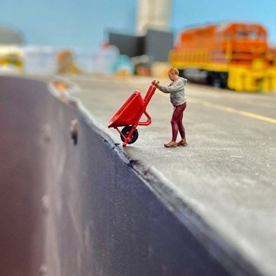 MiniPrints EDGE-FIGURES-9-BUNDLE - HO Scale Edge Figures - 9 Bundle - Unpainted