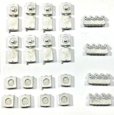 ShowCase Miniatures 2331 - HO Scale Power Meters Bases - 16pkg