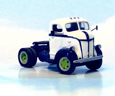 Sylvan Scale Models V-085 HO Scale - 1941-47 Ford COE Tractor - Unpainted and Resin Cast Kit