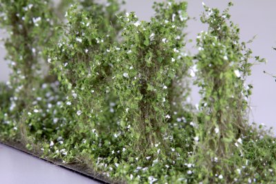 Martin Welberg Scenic Studios MB-SBW - Bushes - White - Type B - 3cm-4cm - 10 pcs
