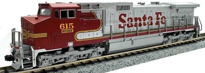Kato 176-3517DCC - HO GE C44-9W - DCC -- BNSF Railway #700 (Ex-ATSF Patch Warbonnet, silver, red,...