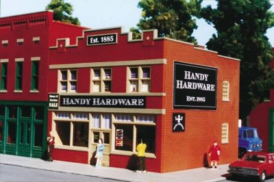 Smalltown USA 6006 - HO Hardware Store -- Kit - 4 x 4-1/8" 10 x 10.3cm