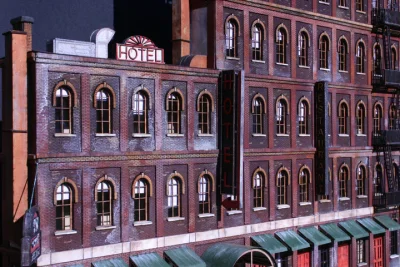 ITLA Scale Models - HO Scale 4160 Southside Hotel Kit