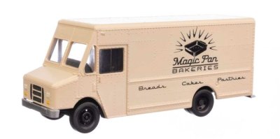 Walthers SceneMaster 12101 HO - Morgan Olson Route Star Van  - Magic Pan Bakeries