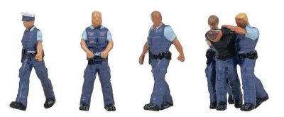Faller 151716 - HO Scale Police Officers (Modern) -- pkg(6)