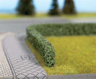 Walthers SceneMaster 1301 HO Hedges - Dark Green, Short
