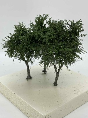 Martin Welberg Scenic Studios TMDG1 - Fine Scale Tree - Medium - Dark Green - 8cm-12cm - 3 pcs