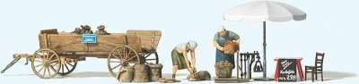 Preiser 10742 - HO Wooden Potato Cart and Market Stand